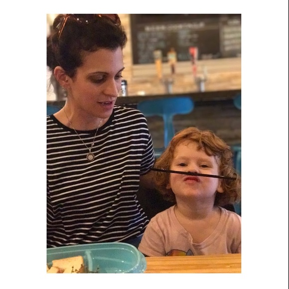 Meet your Posher, Chriatina - Picture 1 of 1